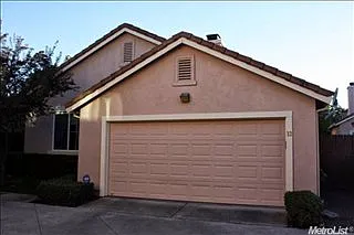 12 Naples Ct photo 1
