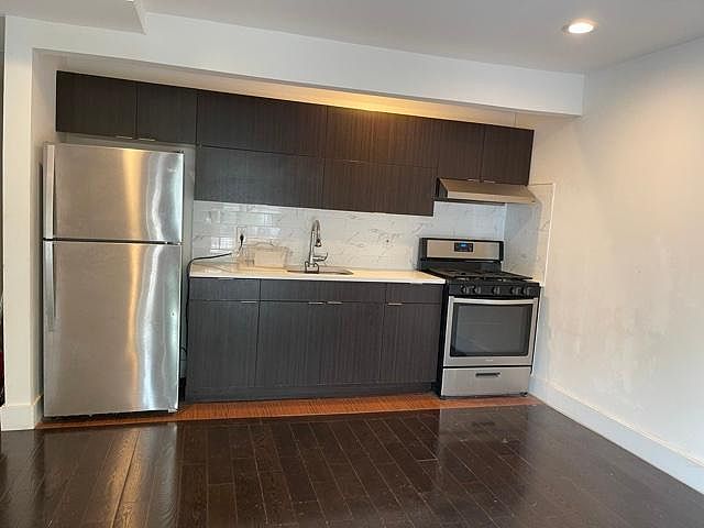1st image of 15718 65th Ave Unit 2