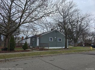 93 E Colgate Ave, Pontiac, MI 48340