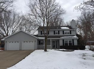 211 Starkweather Dr, Beaver Dam, WI 53916