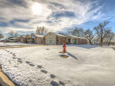 702 S Division St, Sapulpa, OK, 74066