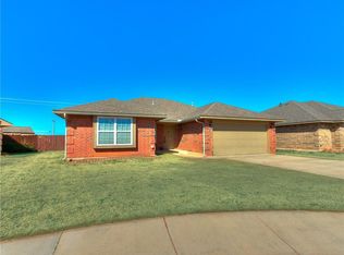 4239 Macys Pl, Moore, OK 73160