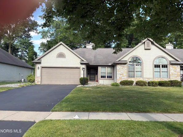 3835 Hampstead Dr, Sylvania, OH 43560