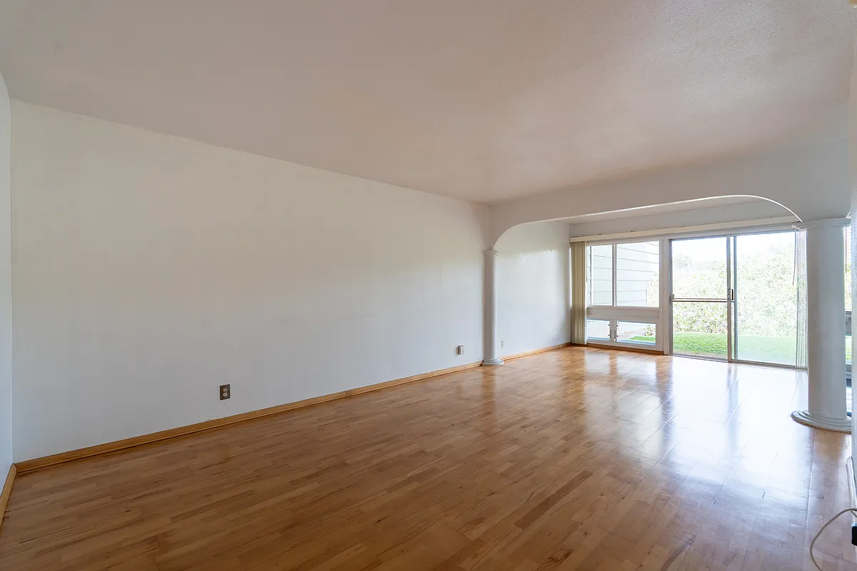 Building Photo - 99-1440 Aiea Heights Dr #55