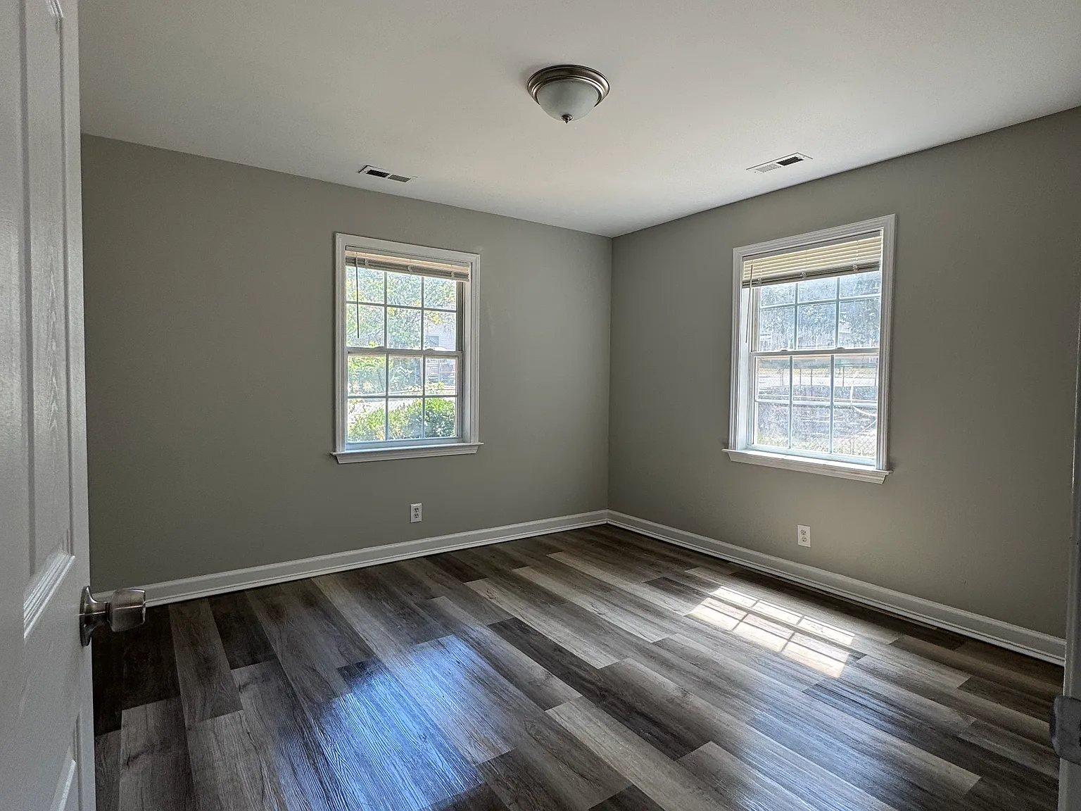 2 bed, 756 sqft, $1,250 — Photo 4
