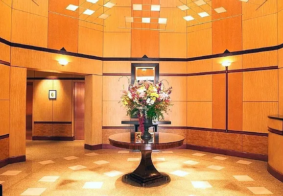 Rented by Corcoran | media 7