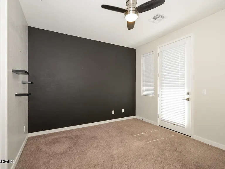 4236 N 27th St #39 — Photo 30