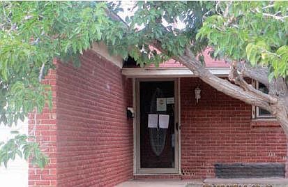 1st image of 102 N Bentwood Dr
