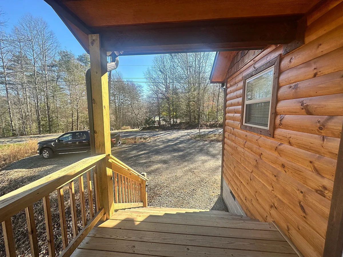 Building Photo - 1381 Sandy Gap Rd