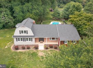 3240 Juniper Ln, Huntingtown, MD 20639