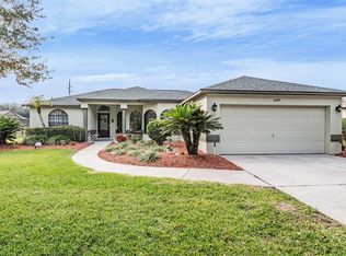 6449 Huntington Dr, Zephyrhills, FL 33542