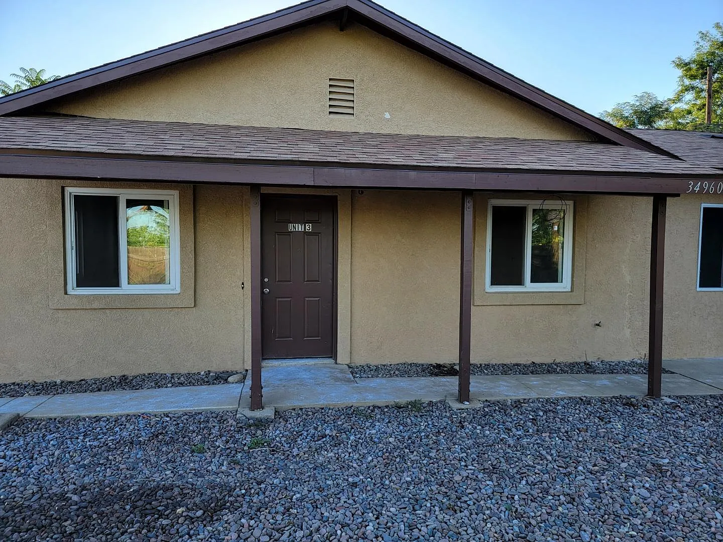 3 bed, 1250 sqft, $2,300 — Photo 2