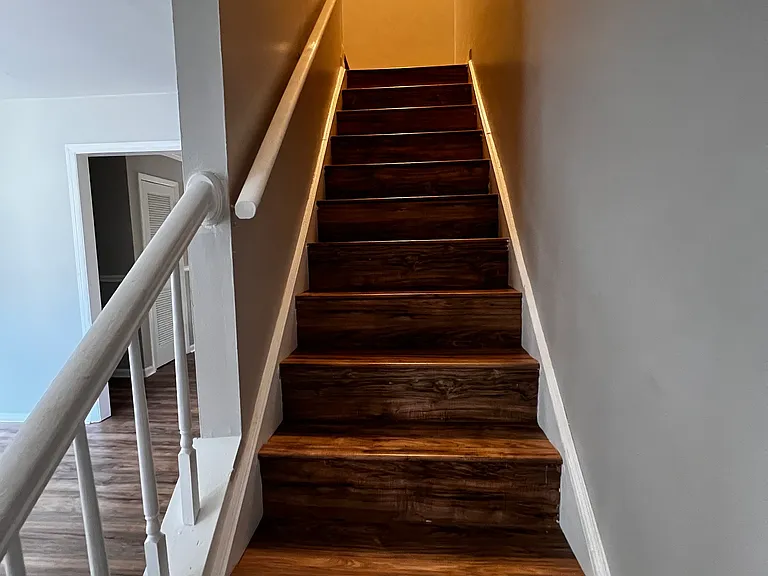 1690 Cedar Bluff Way — Photo 9
