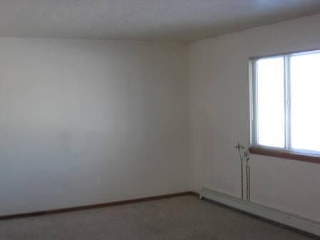 3rd image of 509 S Circle Dr #4