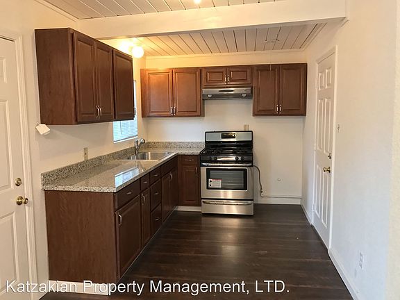 4th image of 2037 W Monterey Ave