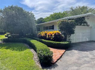 5898 SW 96th St, Pinecrest, FL 33156