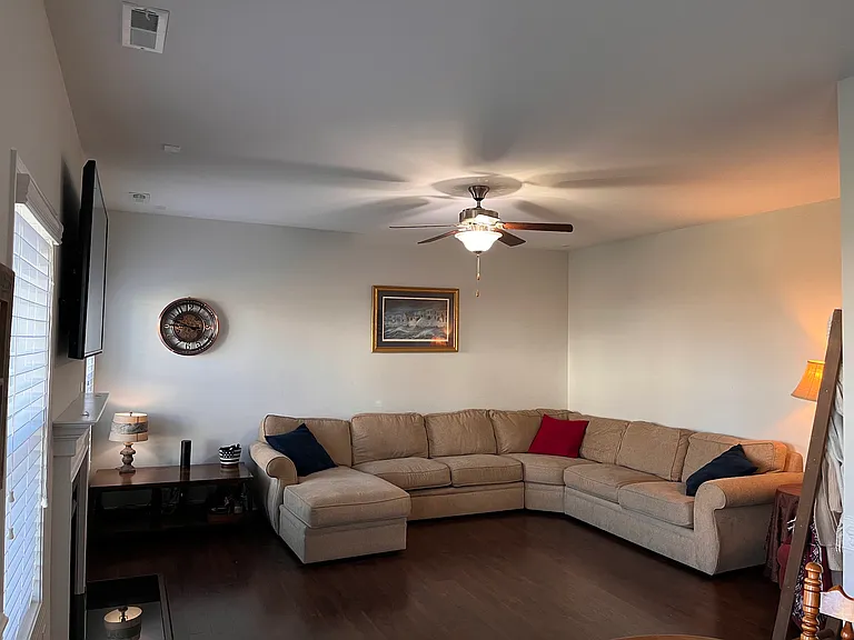 209 Brentmoor Dr — Photo 13