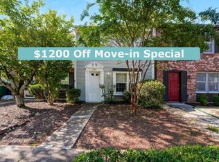 2835 Royal Path Ct, Decatur, GA 30030