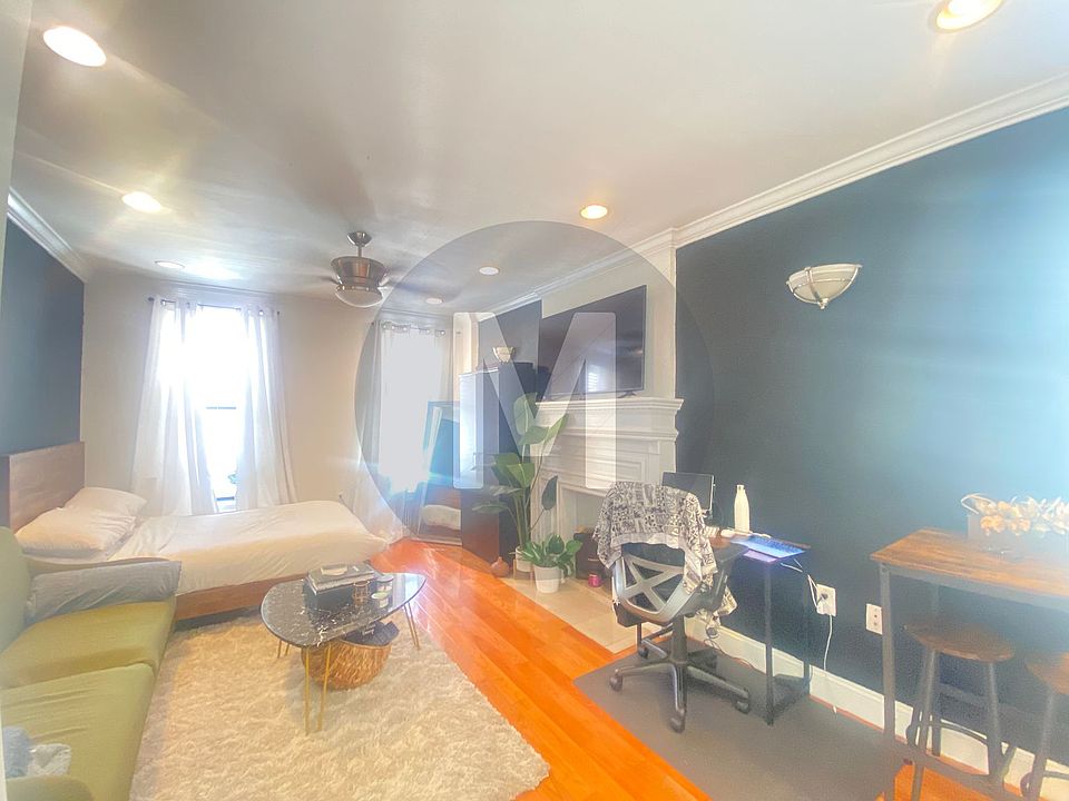 1st image of 400 E 63rd St APT 2C