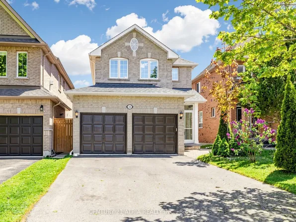 122 Fadine Rd, Newmarket, ON L3X 2P2