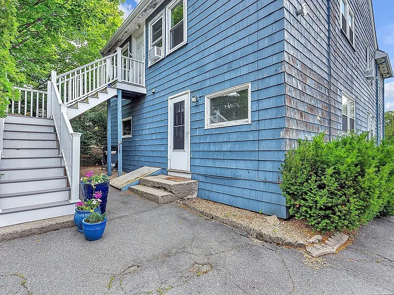 137 Central Ave #1 — Photo 2