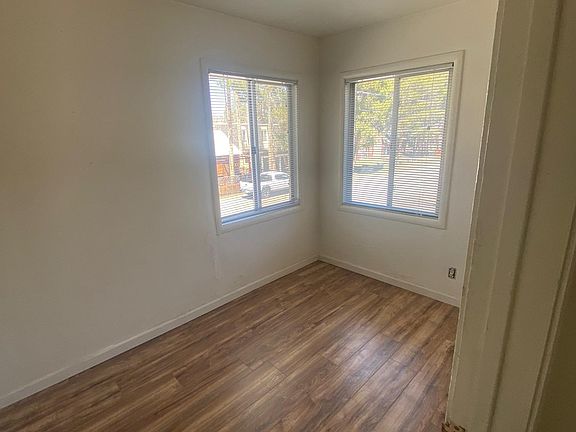 3rd image of 1091 Sonora Ave #B