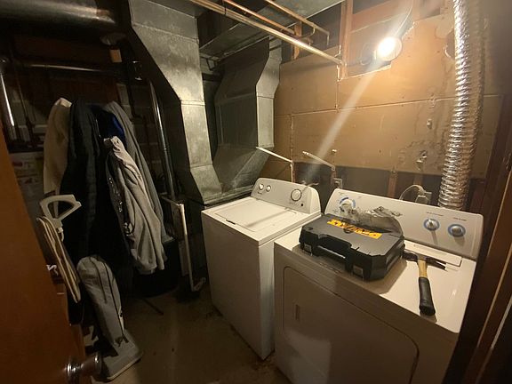 5th image of 1402 Bass Ave #C