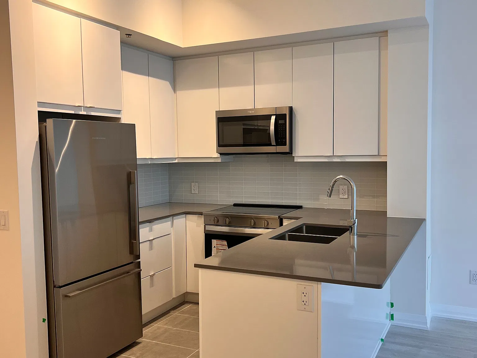 3270 Sheppard Ave E — Photo 3