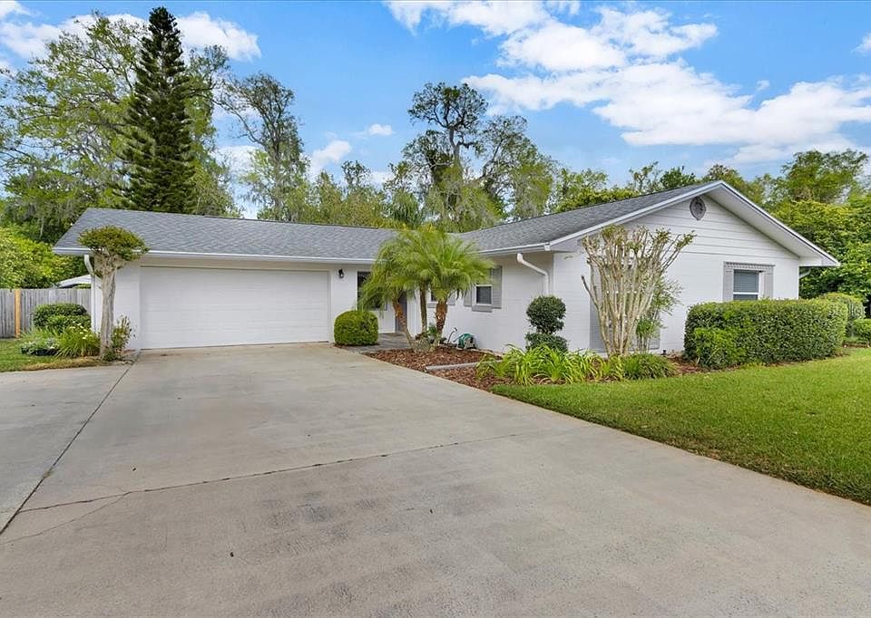 1st image of 125 LARKWOOD DRIVE