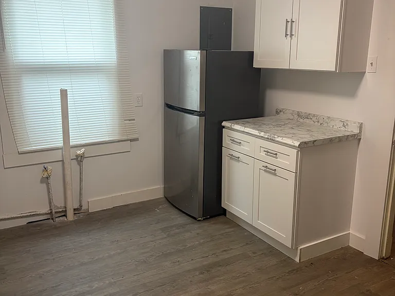 840 Progress St — Photo 6