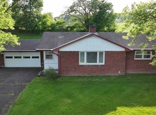 14 McEntee Rd, Milford, NJ 08848