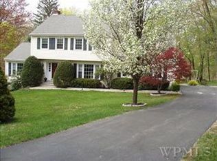 1 Kingswood Rd, Bedford, NY 10536