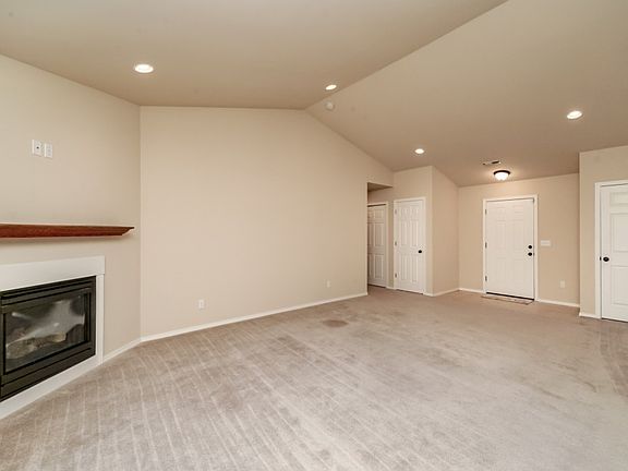5th image of 11529 SE 316th Pl