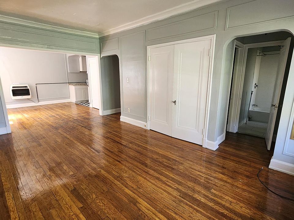 1st image of 9829 Lake Ave #E102