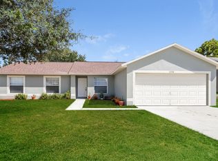 11530 Foxglove Dr, Clermont, FL 34711