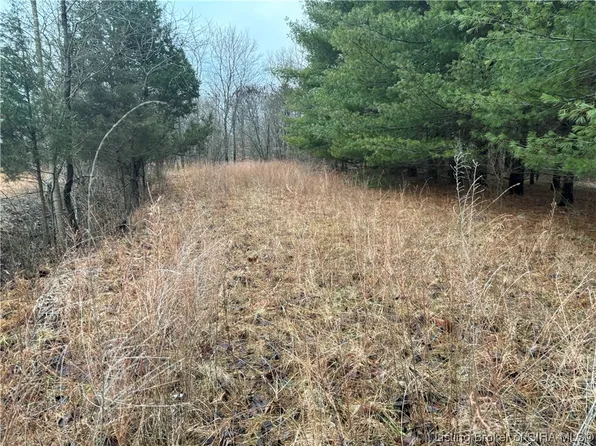  Speed Road, Milltown, IN 47145