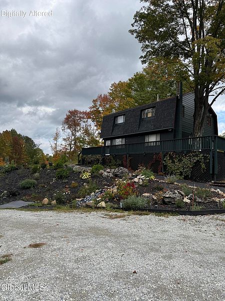 3rd image of 38 Henry Wescott Road