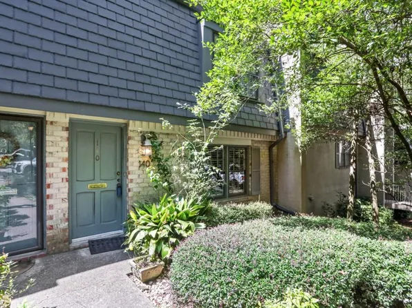 140 Amherst Pl NW, Atlanta, GA 30327