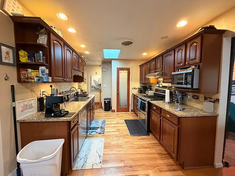 9080 Cypress Dr — Photo 5