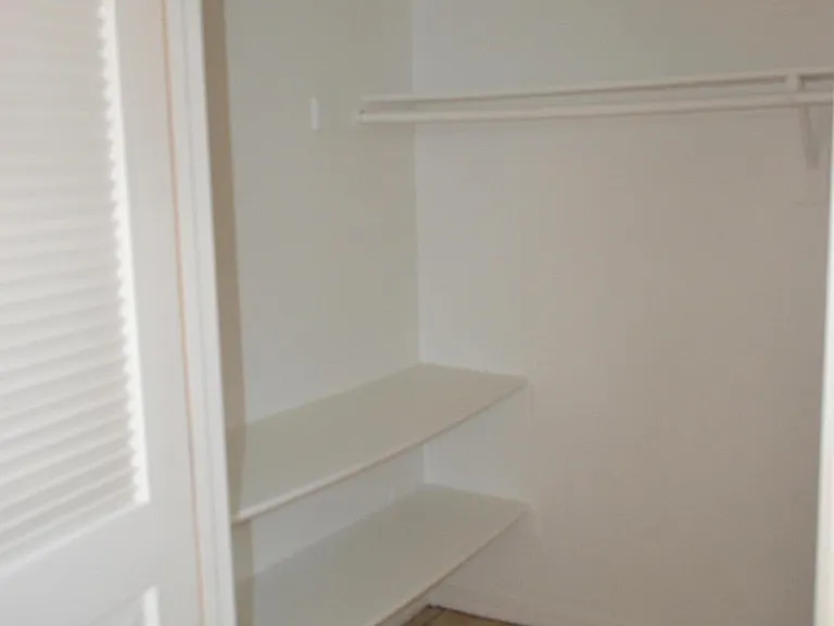 137 W Macarthur St #B2 — Photo 13