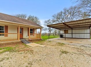 415 Saint Johns Rd, Dale, TX 78616