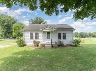 1087 Elm St, Eagleville, TN 37060
