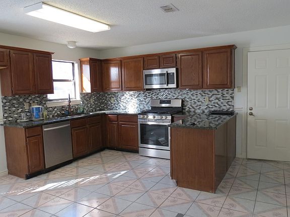 5th image of 6609 Autumnwood Dr