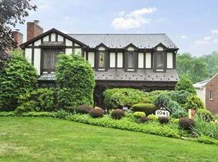 1041 Norsis Dr, Pittsburgh, PA