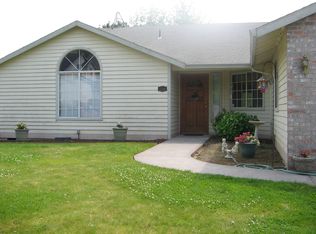 2700 SW Corbeth Ln, Troutdale, OR 97060