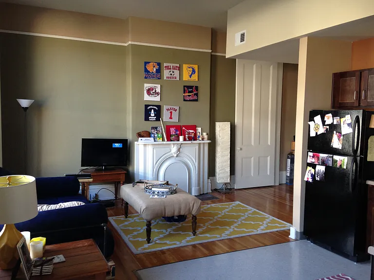 566 S 4th St — Photo 19