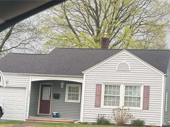 1952 E 45th St, Ashtabula, OH 44004