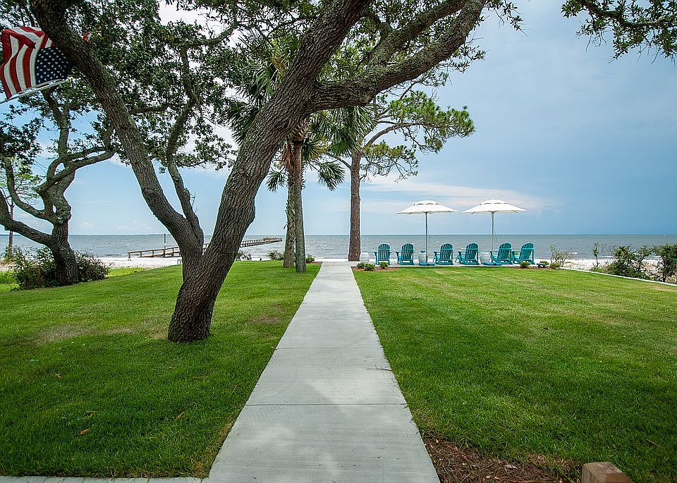 4020 Saint Teresa Ave, Saint Teresa, FL 32358 Zillow