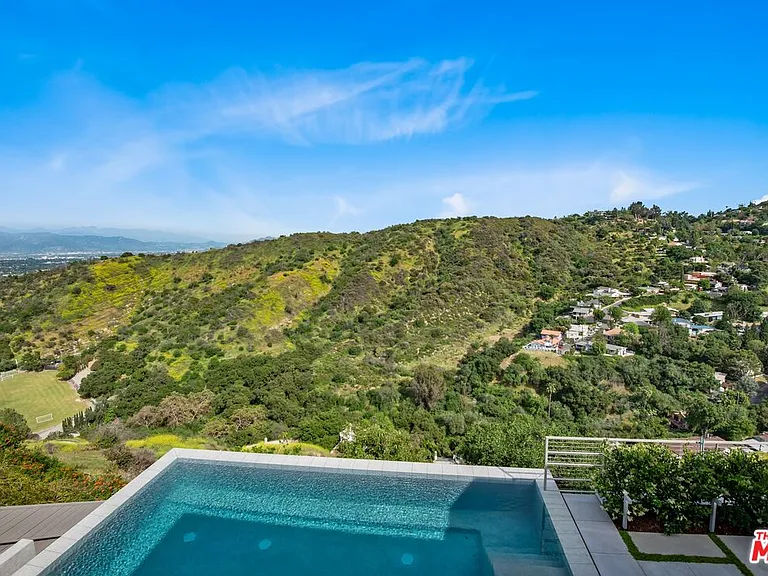 3642 Beverly Ridge Dr — Photo 48