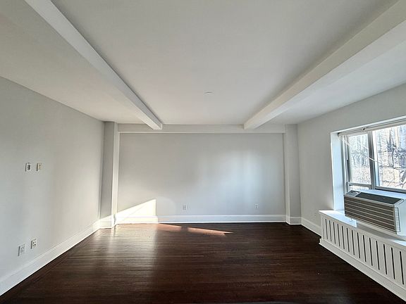 3rd image of 1080 Amsterdam Ave #804